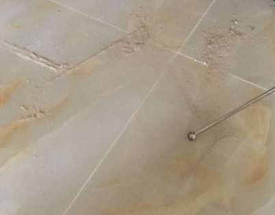 镶黄旗瓷砖空鼓维修公司分享粘合剂选择不当在瓷砖铺贴过程中可能导致以下问题